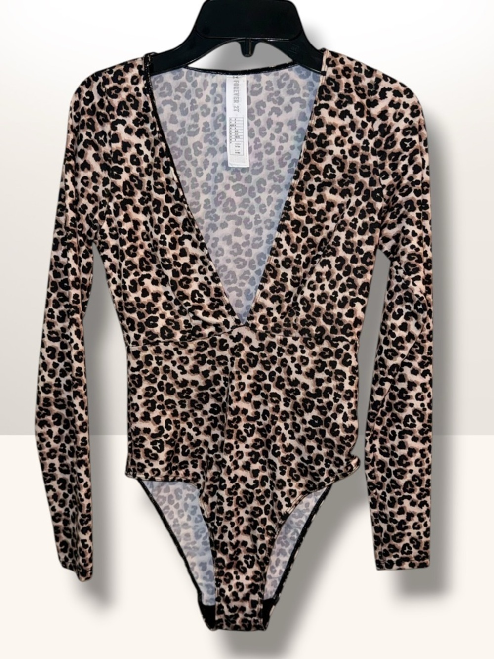 🍒Forever 21 Leopard Print Long-Sleeve Bodysuit